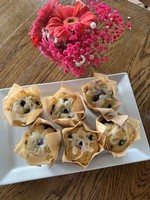 DEE'S FAMOUS LEMON BLUEBERRY MUFFINS (6)